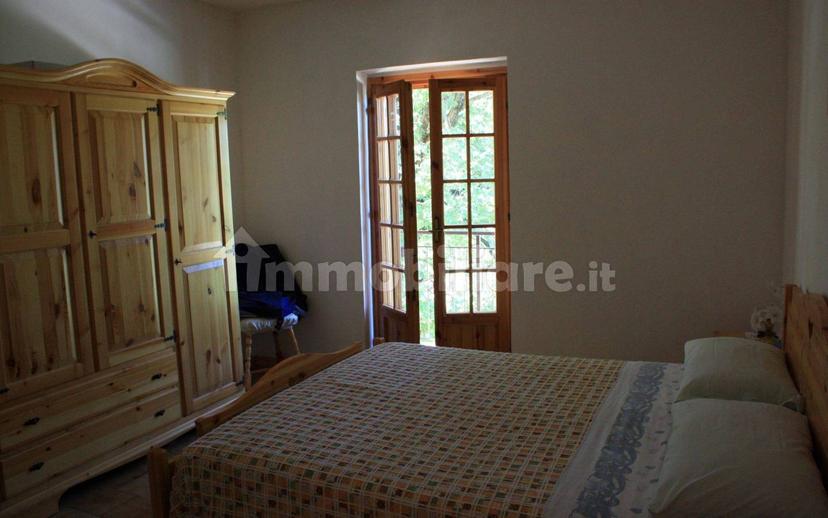 Casale Località Case Sparse Rapelle SNC, Rapelle, Antrodoco — foto 14 di 15