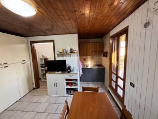 Bilocale buono stato, secondo piano, Bastia, Bastia Umbra — foto 17 di 25