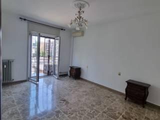 Appartamento via Alessandro Manzoni 121, Centro, Arcore — foto 6 di 11