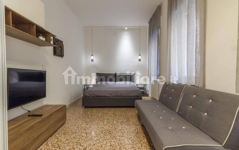 Appartamento via Farini, Santo Stefano, Bologna