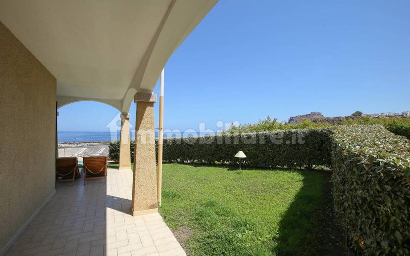 Appartamento in villa Strada Statale dell'Anglona, Castelsardo — foto 55 di 178
