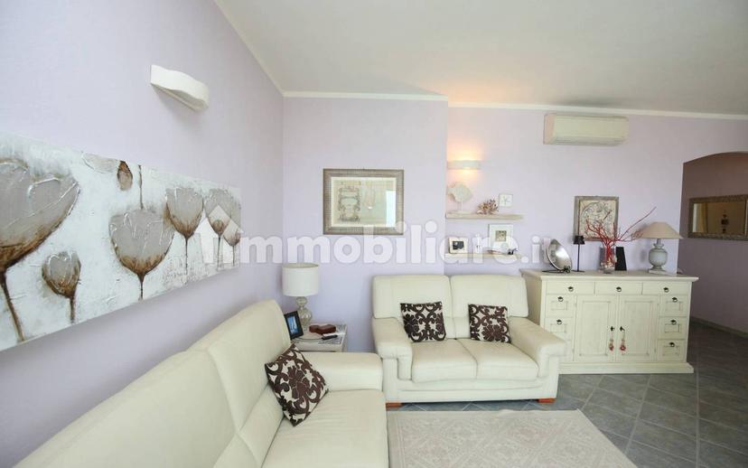 Appartamento in villa Strada Statale dell'Anglona, Castelsardo — foto 12 di 178