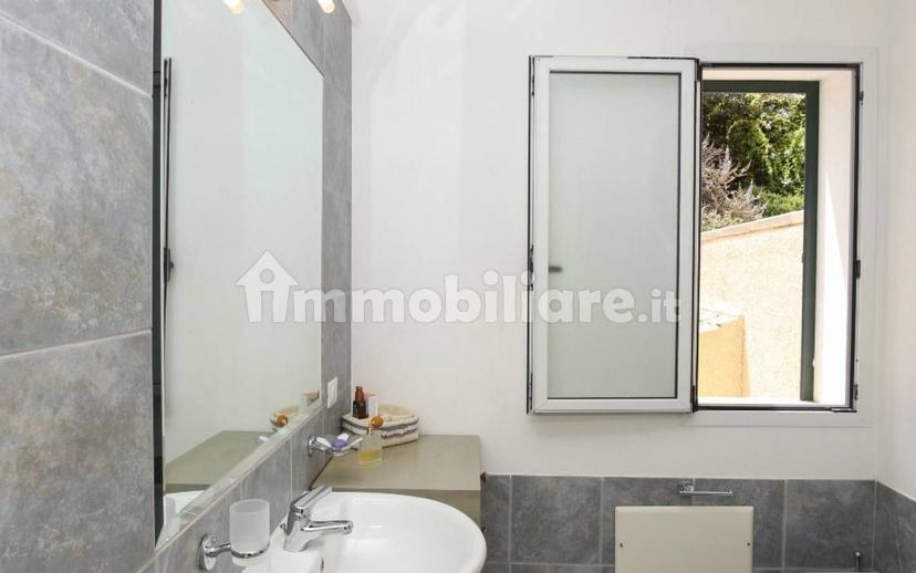 Appartamento in villa Strada Statale dell'Anglona, Castelsardo — foto 36 di 178