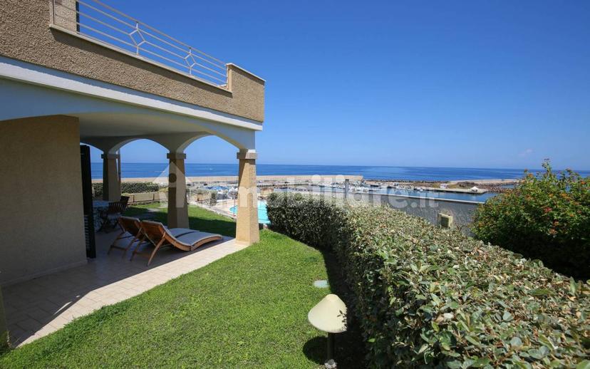 Appartamento in villa Strada Statale dell'Anglona, Castelsardo — foto 151 di 178
