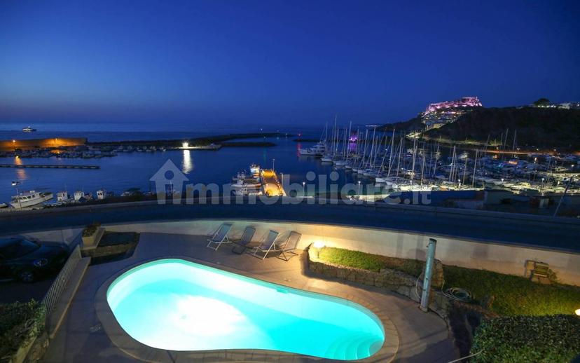 Appartamento in villa Strada Statale dell'Anglona, Castelsardo — foto 30 di 178