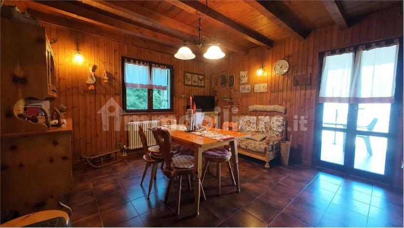 Terratetto unifamiliare 102 m², buono stato, Centro, Charvensod — foto 7 di 34