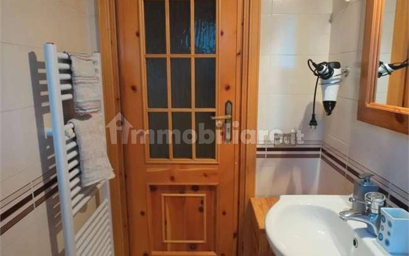 Terratetto unifamiliare 102 m², buono stato, Centro, Charvensod — foto 24 di 34