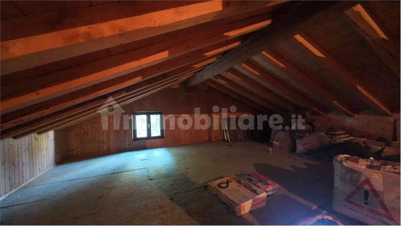 Terratetto unifamiliare 102 m², buono stato, Centro, Charvensod — foto 33 di 34