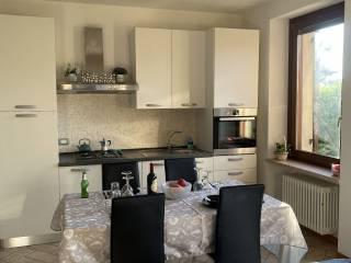 Bilocale via Don Cesare Biasi 28, Centro, San Pietro in Cariano — foto 2 di 12