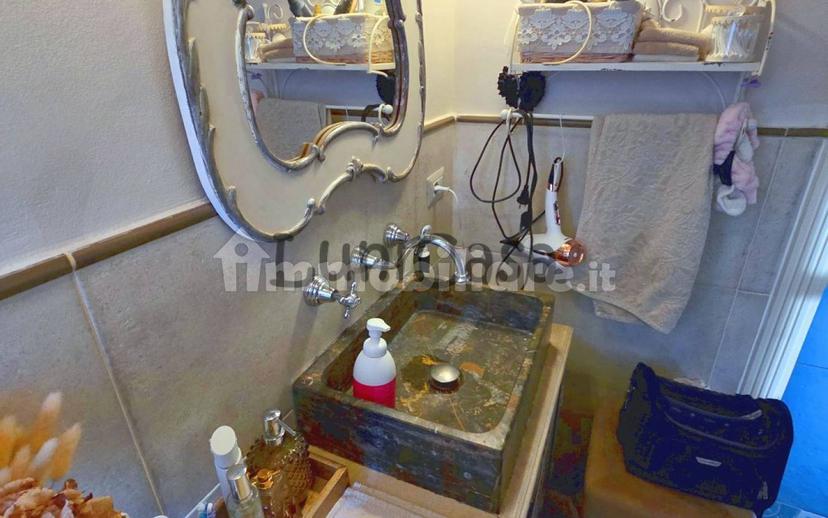 Villa bifamiliare via delle Piscine, Centro, Villafranca in Lunigiana — foto 27 di 62
