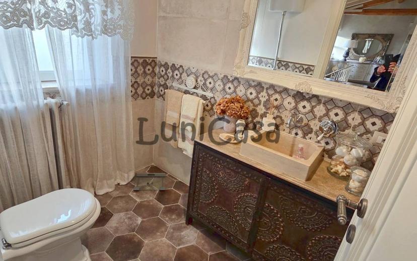Villa bifamiliare via delle Piscine, Centro, Villafranca in Lunigiana — foto 12 di 62