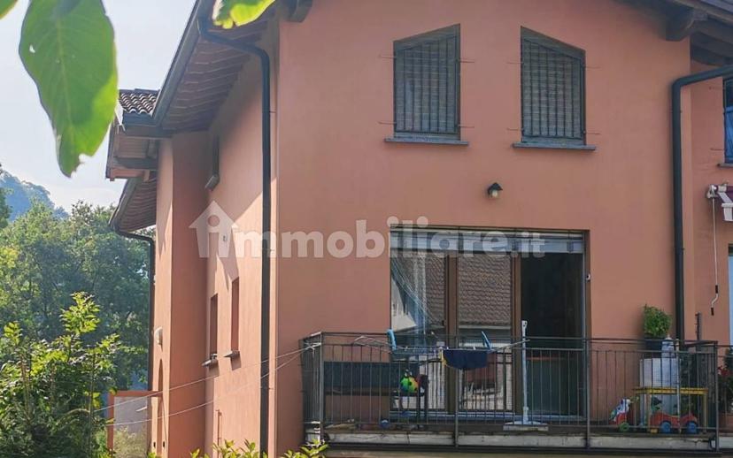 Trilocale via Roma 8D, Castiglione D'Intelvi, Centro Valle Intelvi — foto 15 di 25