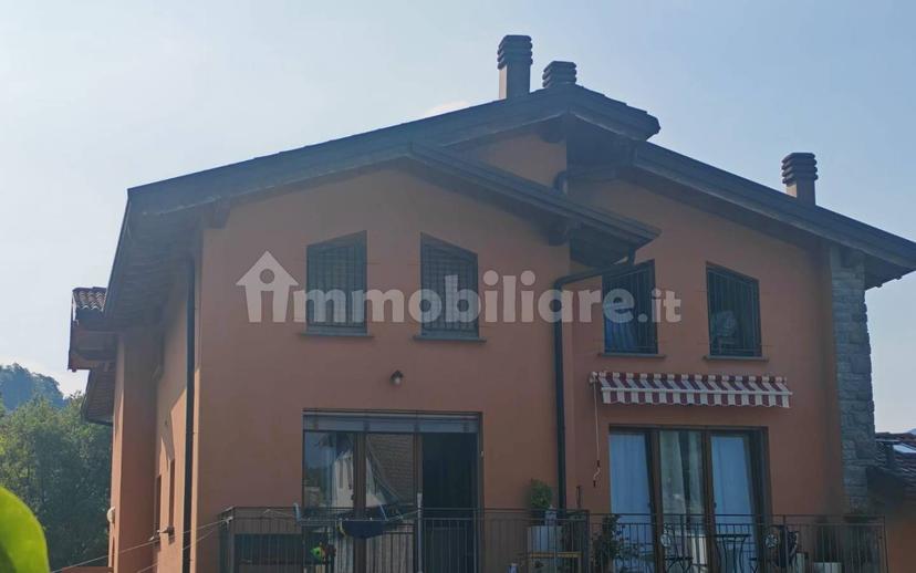 Trilocale via Roma 8D, Castiglione D'Intelvi, Centro Valle Intelvi — foto 19 di 25