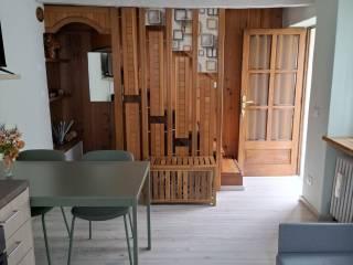 Terratetto unifamiliare via Bagnolo Sopra 19, Castelnuovo Ne' Monti, Castelnovo Ne' Monti — foto 2 di 24