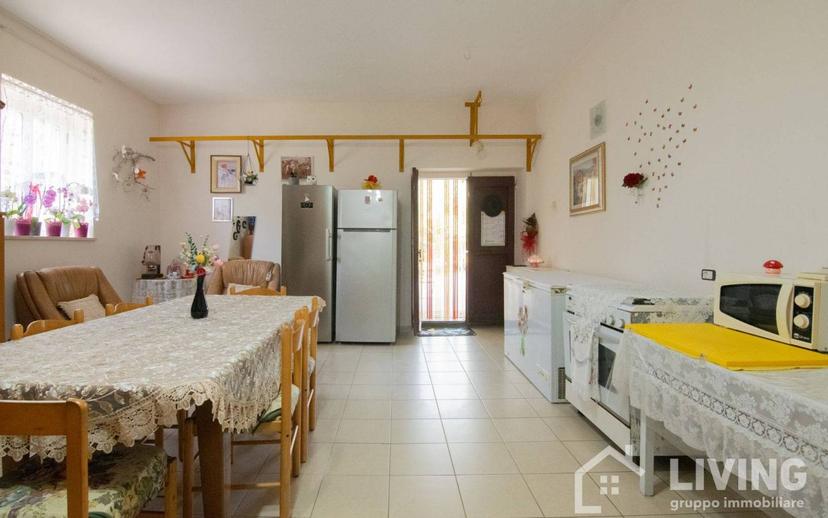 Casale Contrada Paterno 19, Loreto Aprutino — foto 40 di 48