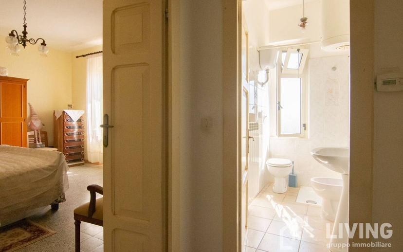 Casale Contrada Paterno 19, Loreto Aprutino — foto 21 di 48