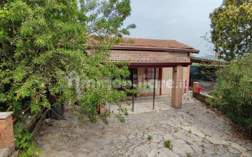 Villa unifamiliare via Malfetana, Sant'Angelo a Scala — foto 17 di 19