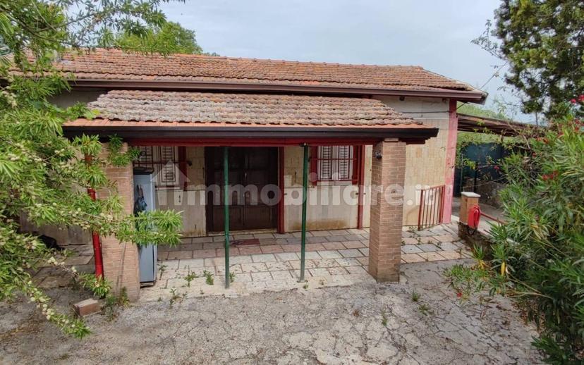 Villa unifamiliare via Malfetana, Sant'Angelo a Scala — foto 8 di 19