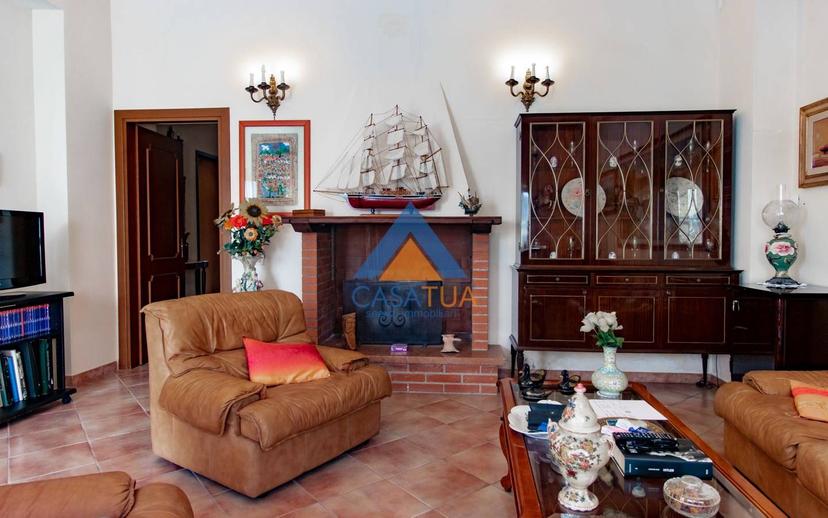 Casale via Pilli, Montecchio — foto 30 di 78