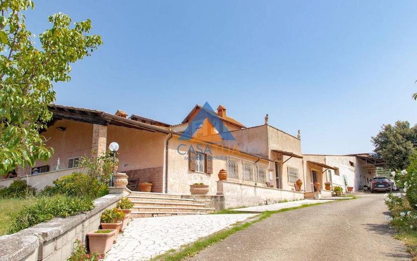 Casale via Pilli, Montecchio — foto 38 di 78