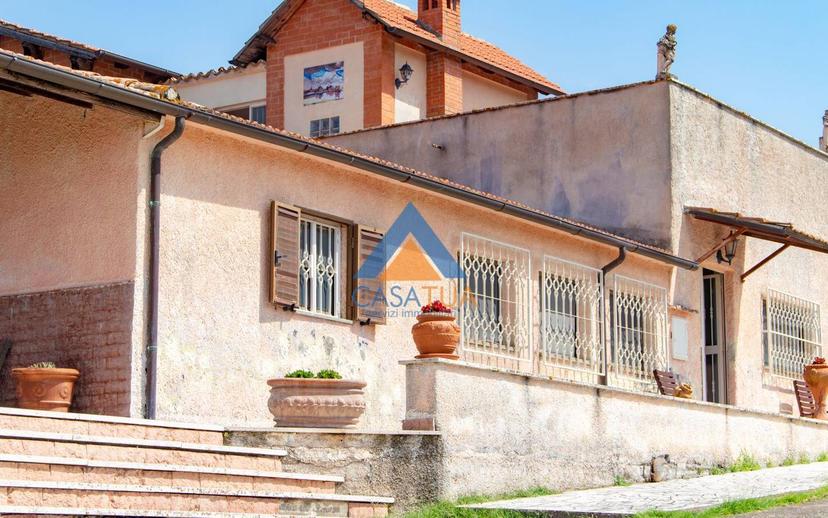 Casale via Pilli, Montecchio — foto 9 di 78