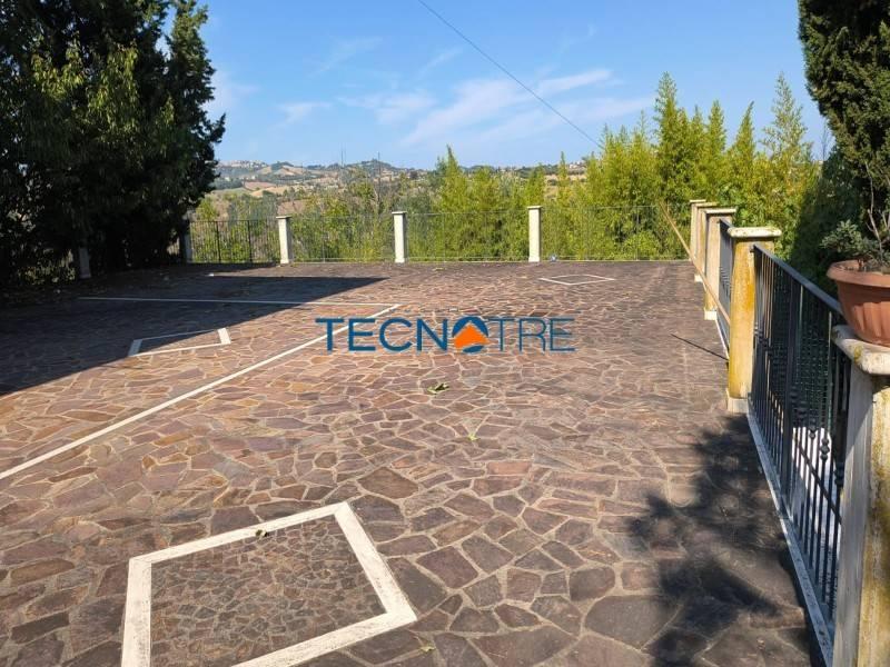 Villa plurifamiliare Contrada Pagliare 2, Monsampolo del Tronto — foto 5 di 12