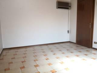 Trilocale viale Europa 47, Centro, Monteforte d'Alpone — foto 25 di 31