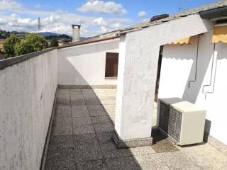 Trilocale viale Europa 47, Centro, Monteforte d'Alpone — foto 4 di 31