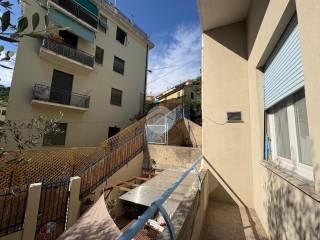 Terratetto plurifamiliare via Giulio Tanini, Borgoratti, Genova — foto 11 di 23