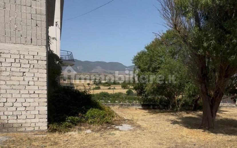 Terratetto unifamiliare via della Repubblica 67, Centro, Bussi sul Tirino — foto 2 di 11