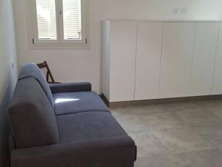 Appartamento via Luigi Sassi 12, Centro Storico, Imola — foto 5 di 10