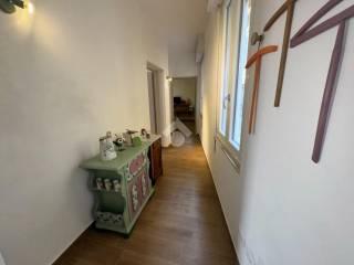 Appartamento via Sombrico, Centro, Iseo — foto 2 di 10