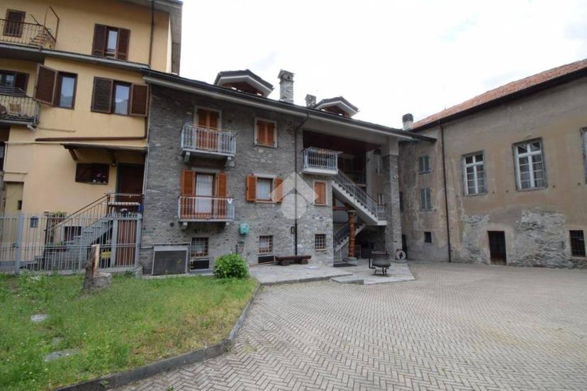Terratetto plurifamiliare via Chanoux, Centro, Saint-Vincent — foto 18 di 40