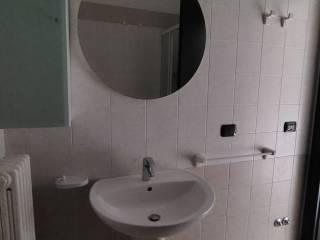 Bilocale buono stato, quarto piano, Stazione - Reggiane, Reggio Emilia