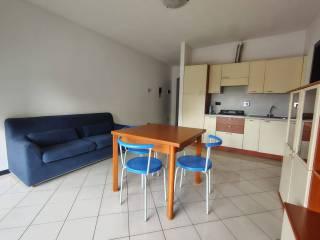 Bilocale buono stato, quarto piano, Stazione - Reggiane, Reggio Emilia — foto 5 di 20