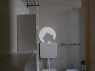 Bilocale ottimo stato, primo piano, Centro Storico, Reggio Emilia — foto 3 di 9