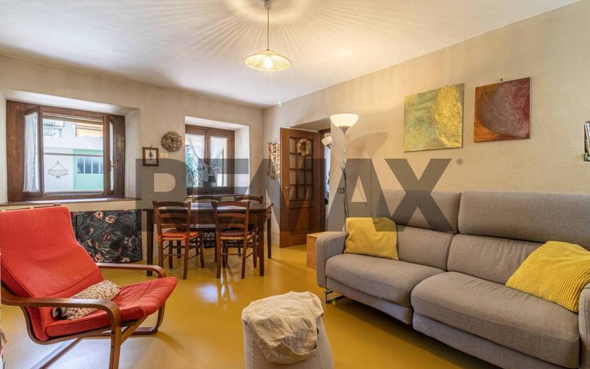 Terratetto unifamiliare 168 m², ottimo stato, Zubiena