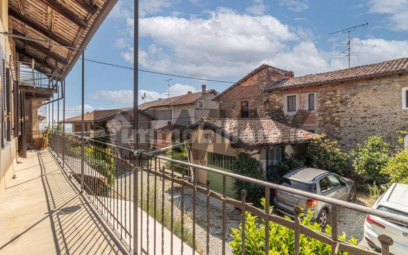 Terratetto unifamiliare 168 m², ottimo stato, Zubiena — foto 3 di 42
