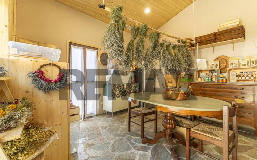 Terratetto unifamiliare 168 m², ottimo stato, Zubiena — foto 38 di 42