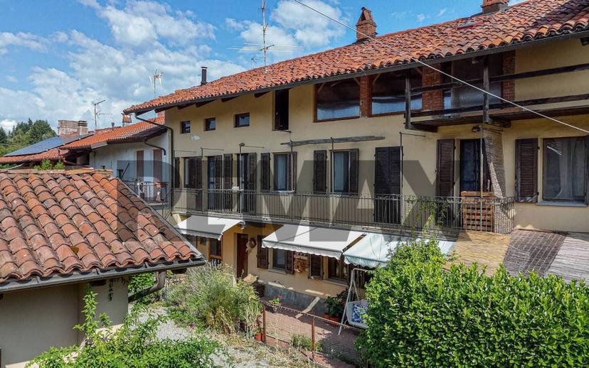 Terratetto unifamiliare 168 m², ottimo stato, Zubiena — foto 12 di 42