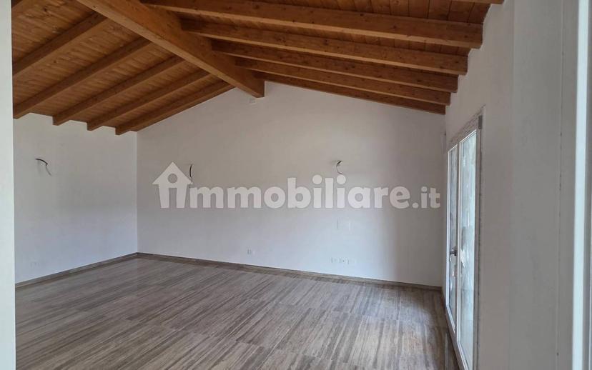 Villa unifamiliare via Fustagno, Castelleone — foto 9 di 15