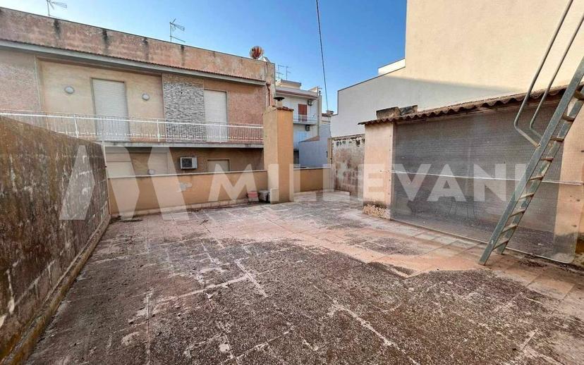 Terratetto unifamiliare corso Vittorio Veneto 62, Pozzallo — foto 2 di 24