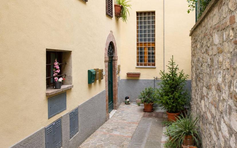 Quadrilocale via Cesaia o della Piana, Centro, Todi — foto 18 di 21