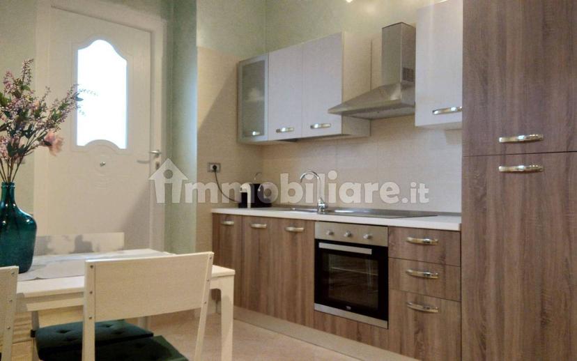 Bilocale via Stella 25, Centro, Manfredonia