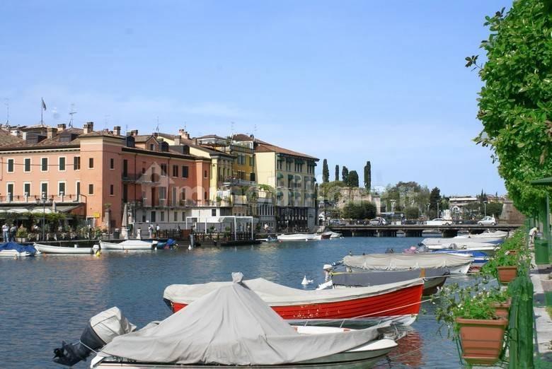 Villa a schiera 2 locali, buono stato, Centro, Peschiera del Garda — foto 6 di 8