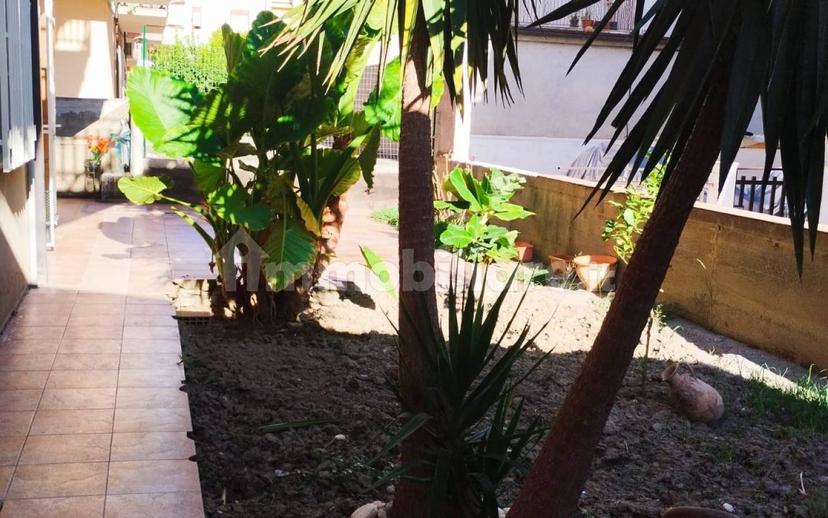 Trilocale viale della Pace, Bianco — foto 7 di 11