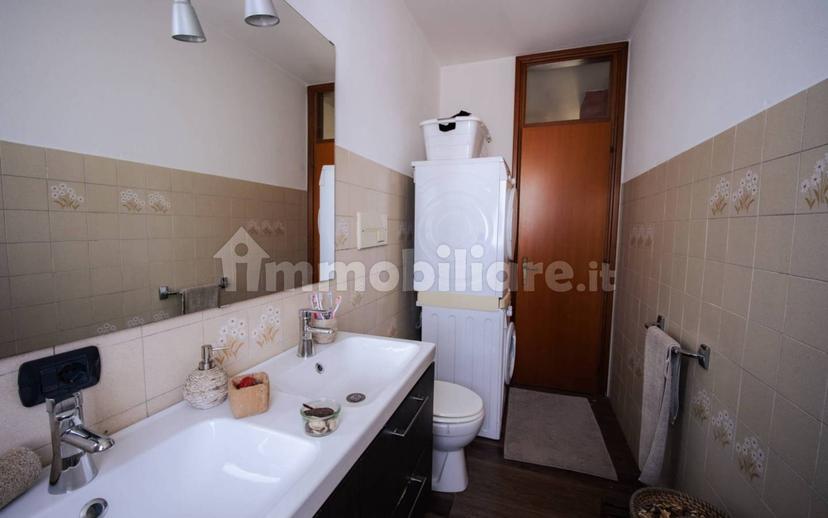 Villa a schiera via Aldo Moro 5, Centro, Imbersago — foto 11 di 35