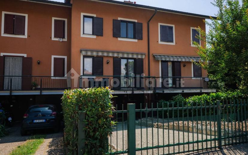 Villa a schiera via Aldo Moro 5, Centro, Imbersago — foto 6 di 35