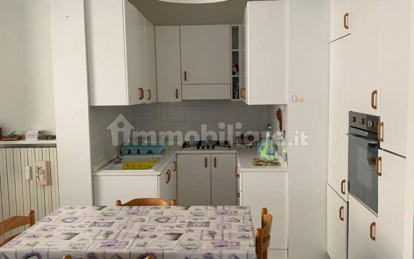 Appartamento piazza Giuseppe Garibaldi 2, Centro, Casalmaggiore