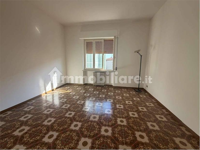 Appartamento buono stato, primo piano, Pintura, Morrovalle — foto 8 di 16